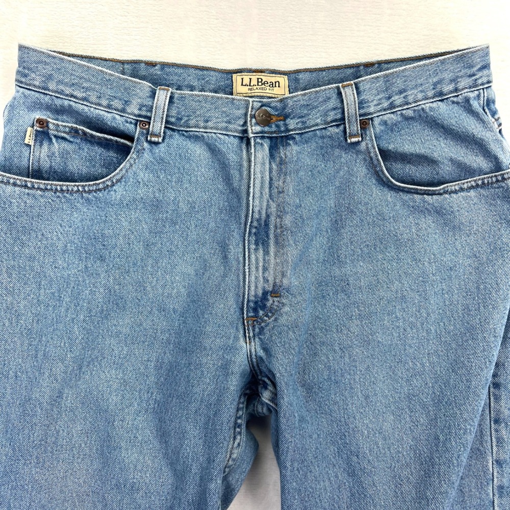LL Bean Relaxed Fit Jeans Mens 38x29 Medium Wash Blue 100% Cotton 134770 - Picture 6 of 9
